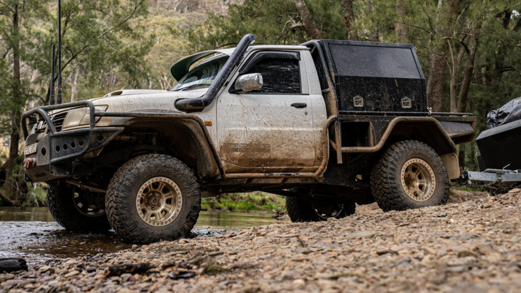 Popular Nissan Patrol Gu Raceline Rt232 Monster Machined 01